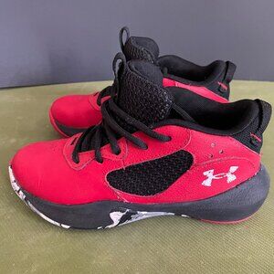 UNDER ARMOUR LITTLE KID LOCKDOWN 6 BASKETBALL SHOES